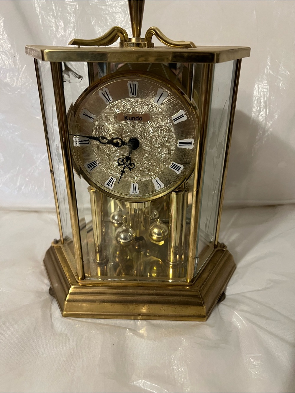 Kundo Mantel Clock - Brass Glass Case
